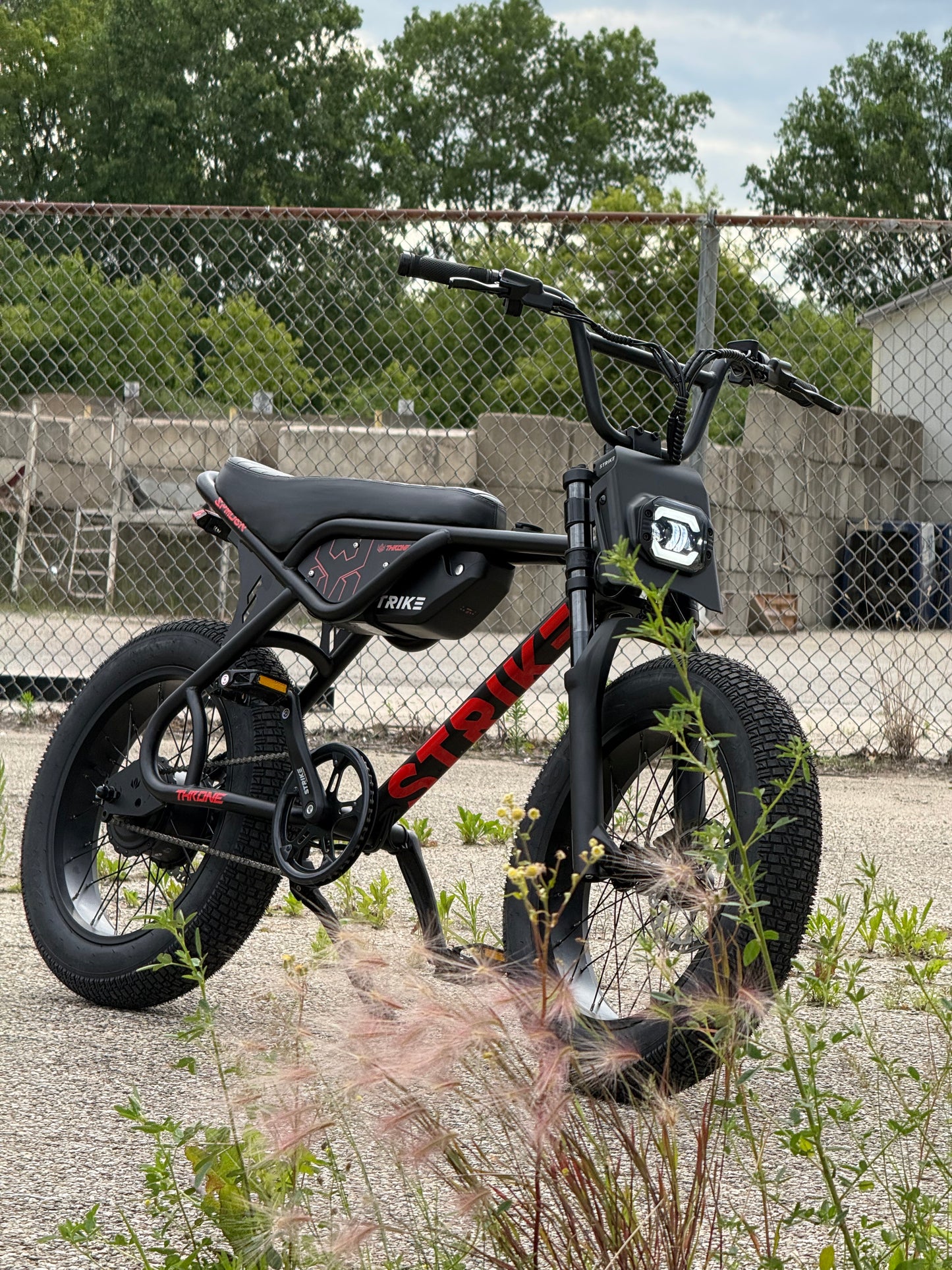 Strike Spyder 500W Electric Fat Tire Bike | 48V 13Ah, 20mph