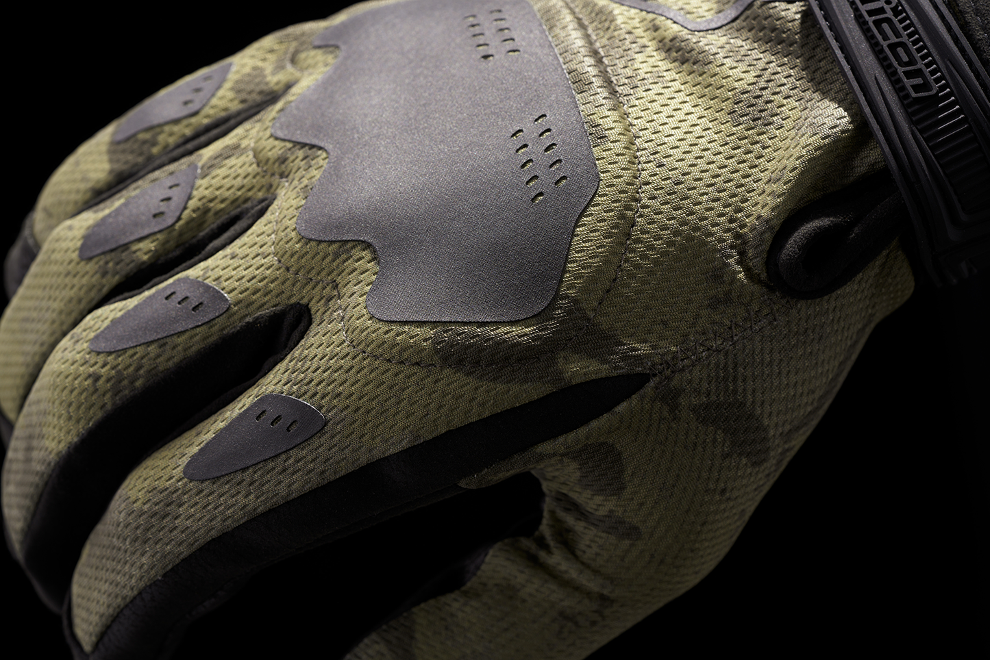 Bill's Exhausts ICON Hooligan™ CE Gloves in tan camo, 2XL size, showing rugged fabric and tactical design.