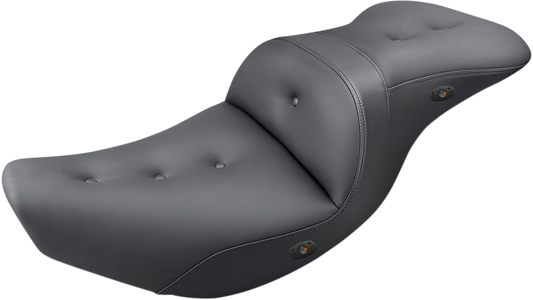 Bill's Exhausts SADDLEMEN Pillow-Top Heated Roadsofa Seat with comfortable, plush pillow-top design and heating feature.