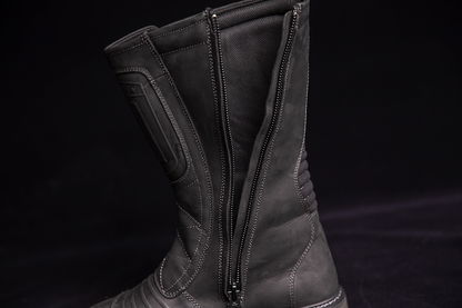Black ICON Elsinore 2™ CE Boots in size 11, featuring sturdy design and durable construction by Bill's Exhausts.