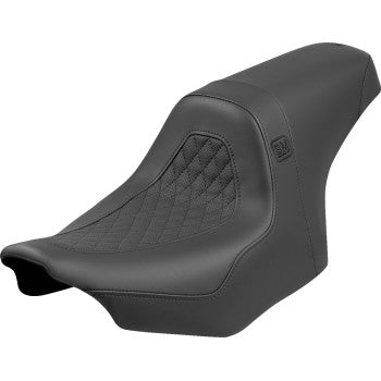 Bill's Exhausts SADDLEMEN Speed Merchant Pro Series motorcycle seat in black for FLH/FLT 2023-2024, model SM82307DB