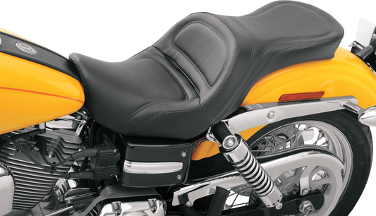 Black SADDLEMEN Explorer motorcycle seat without backrest, stitched design for Dyna models 2006-2017, by Bill's Exhausts.