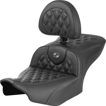 Bill's Exhausts SADDLEMEN RoadSofa™ seat with backrest, carbon fiber design, lattice stitching, gray accents for FLTR/FLHX 2023-2024.