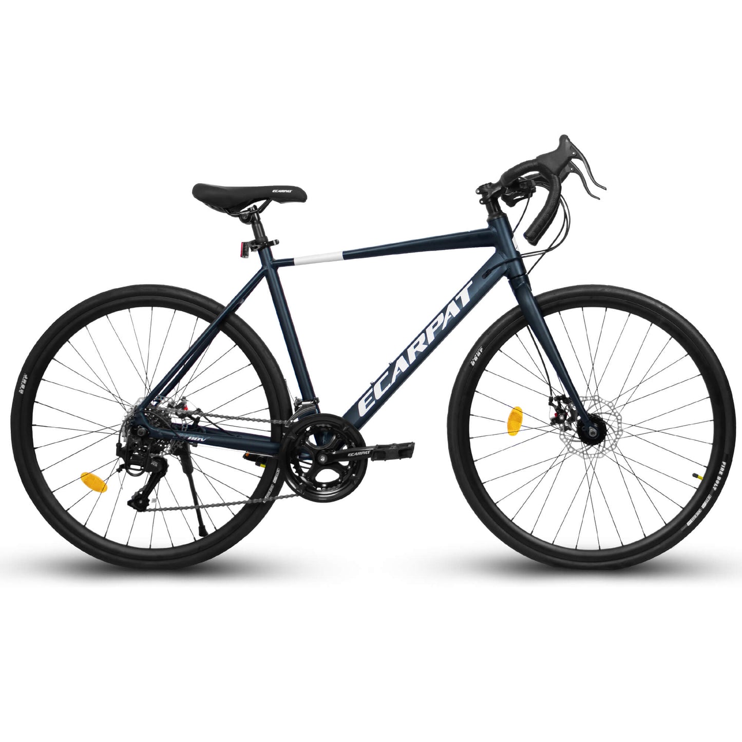 Hycline Dorace SLR 700x28C bicycle tires mounted on a wheel, lightweight and durable for road cycling.