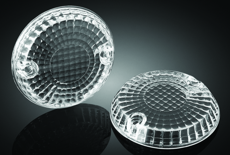 Kuryakyn replacement turn signal lenses for Kawasaki Vulcan 900, clear or red, showing close-up of lens designs for motorcycle turn signals.