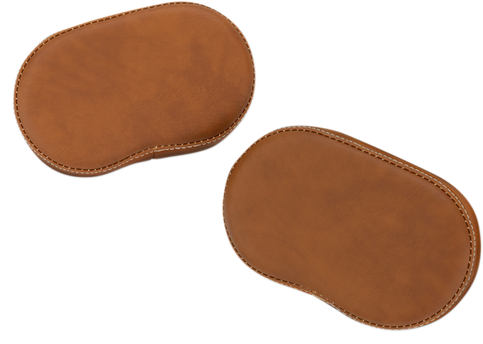 SHOW CHROME Deluxe Passenger Armrest in tan for Indian motorcycle engine, designed for comfort and style by Bill's Exhausts.