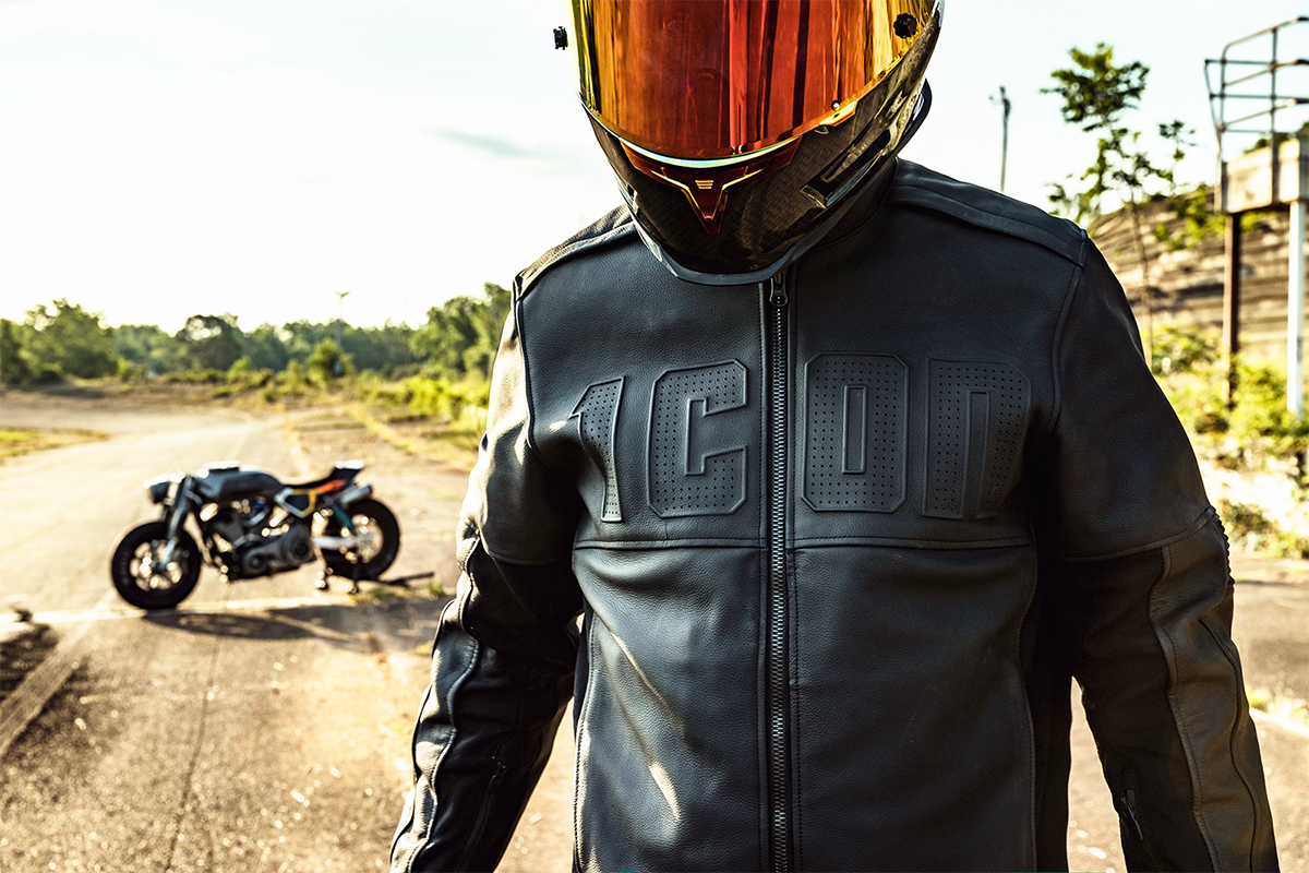 Black ICON Motorhead3™ jacket in size XL with a sleek design, featuring durable material and a modern fit.