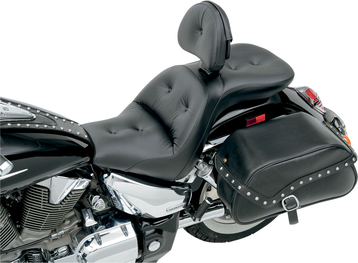 Bill's Exhausts SADDLEMEN Explorer Road Sofa Seat with backrest for VTX1300C motorcycle, featuring a cushioned design and sturdy frame.
