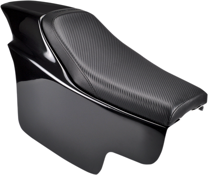 Bill's Exhausts Saddlemens Vintage Tail Section seat with number plate Z4209, featuring a classic design and durable construction.
