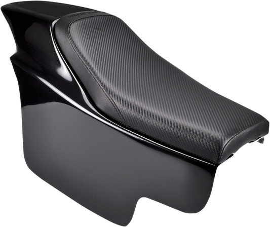 Bill's Exhausts Saddlemens Vintage Tail Section seat with number plate Z4209, featuring a classic design and durable construction.