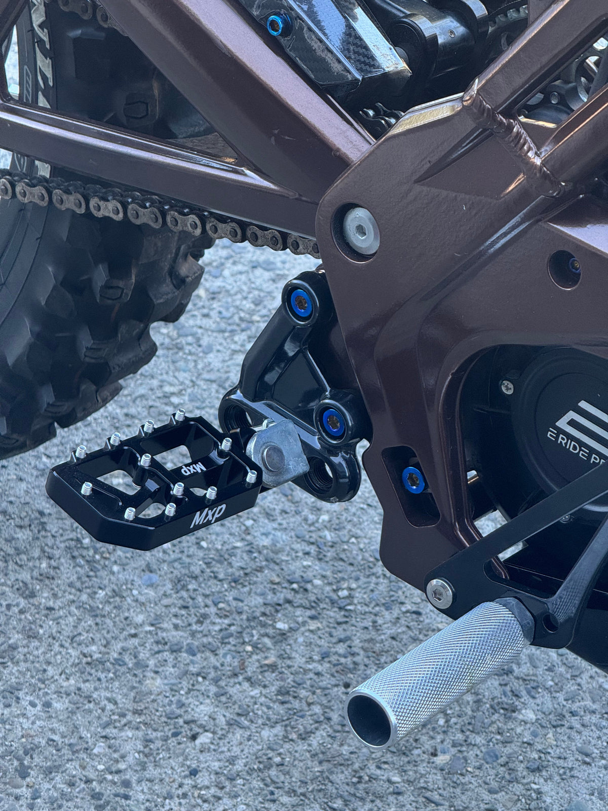 Peg Mount Titanium Bolts