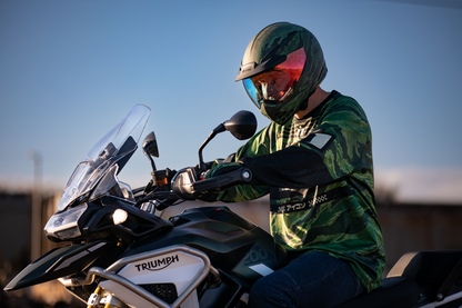 Bill's Exhausts ICON Domain™ Tiger's Blood green helmet in medium size with detailed design and adjustable strap.