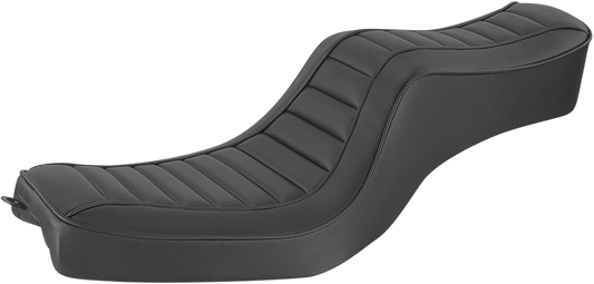Bill's Exhausts SADDLEMEN Hog Killers Seat for Dyna HK14-001 motorcycle, featuring a custom seat design with detailed stitching.