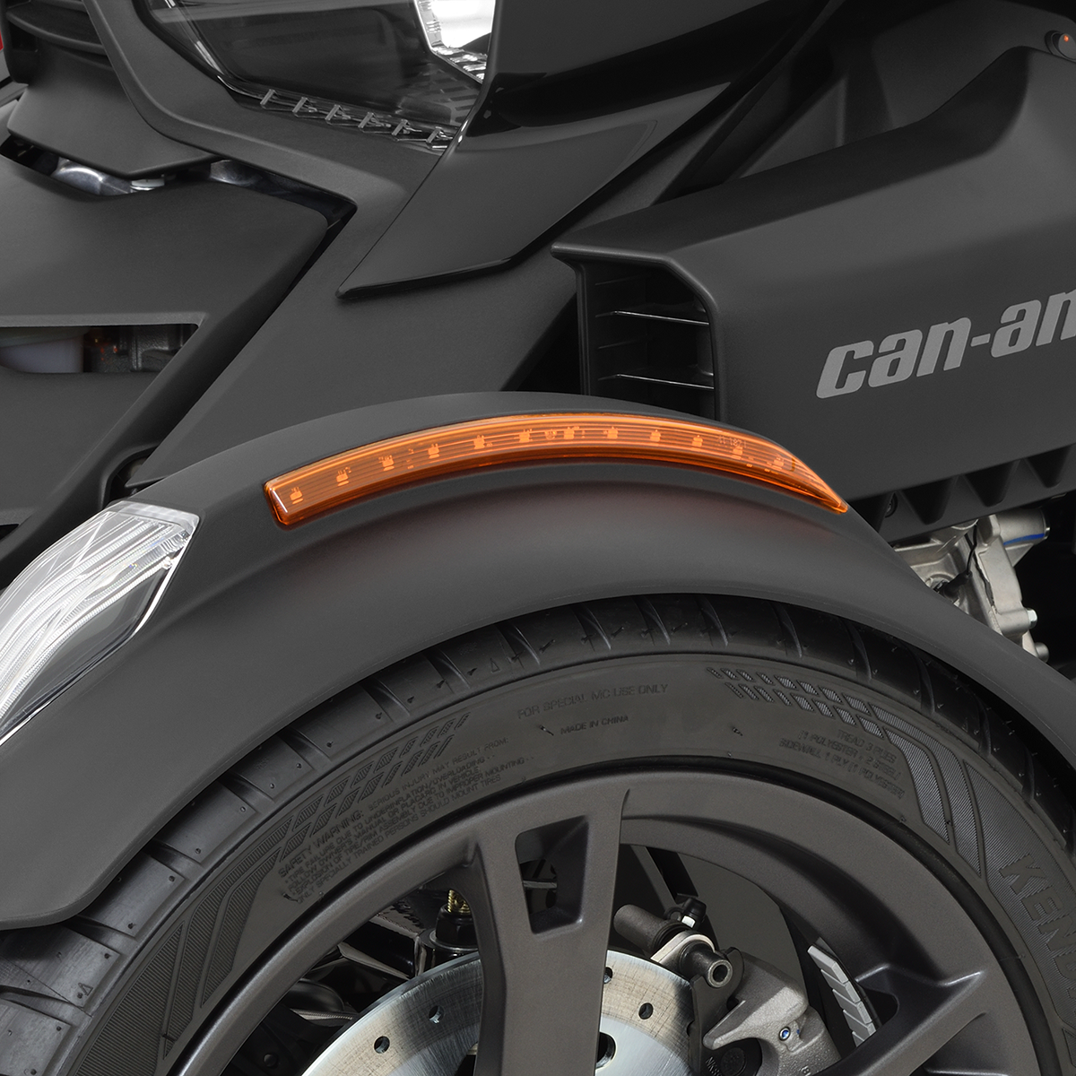 Bill's Exhausts SHOW CHROME front fender LED light kit in amber for F3, RT, and Ryker models, featuring engine-mounted lights.