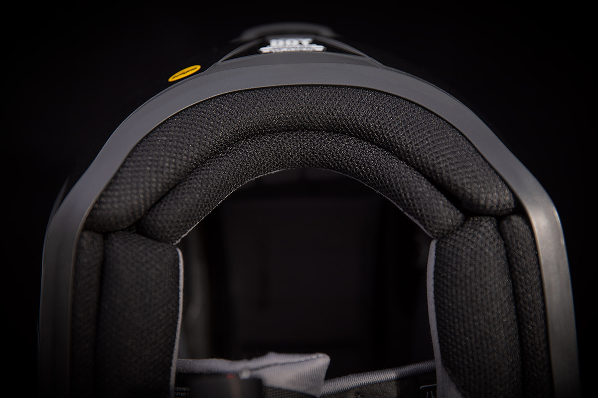 Black ICON Airform™ Counterstrike helmet with MIPS® technology in 2XL size, shown from the side with adjustable strap and ventilation.