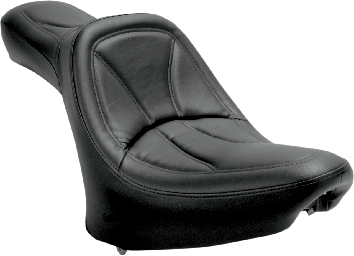 SADDLEMEN King Seat for Softail motorcycles, featuring plush padding and sleek design, compatible with Bill's Exhausts accessories.
