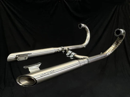 BMW R18 titanium exhaust system by Bill's Exhausts, showcasing sleek, lightweight design for 2020-2025 BMW R18 motorcycle.