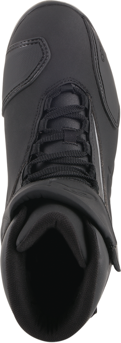Black Alpinestars Fastback v2 shoes in US 11.5, featuring a sleek design with durable material and athletic style.