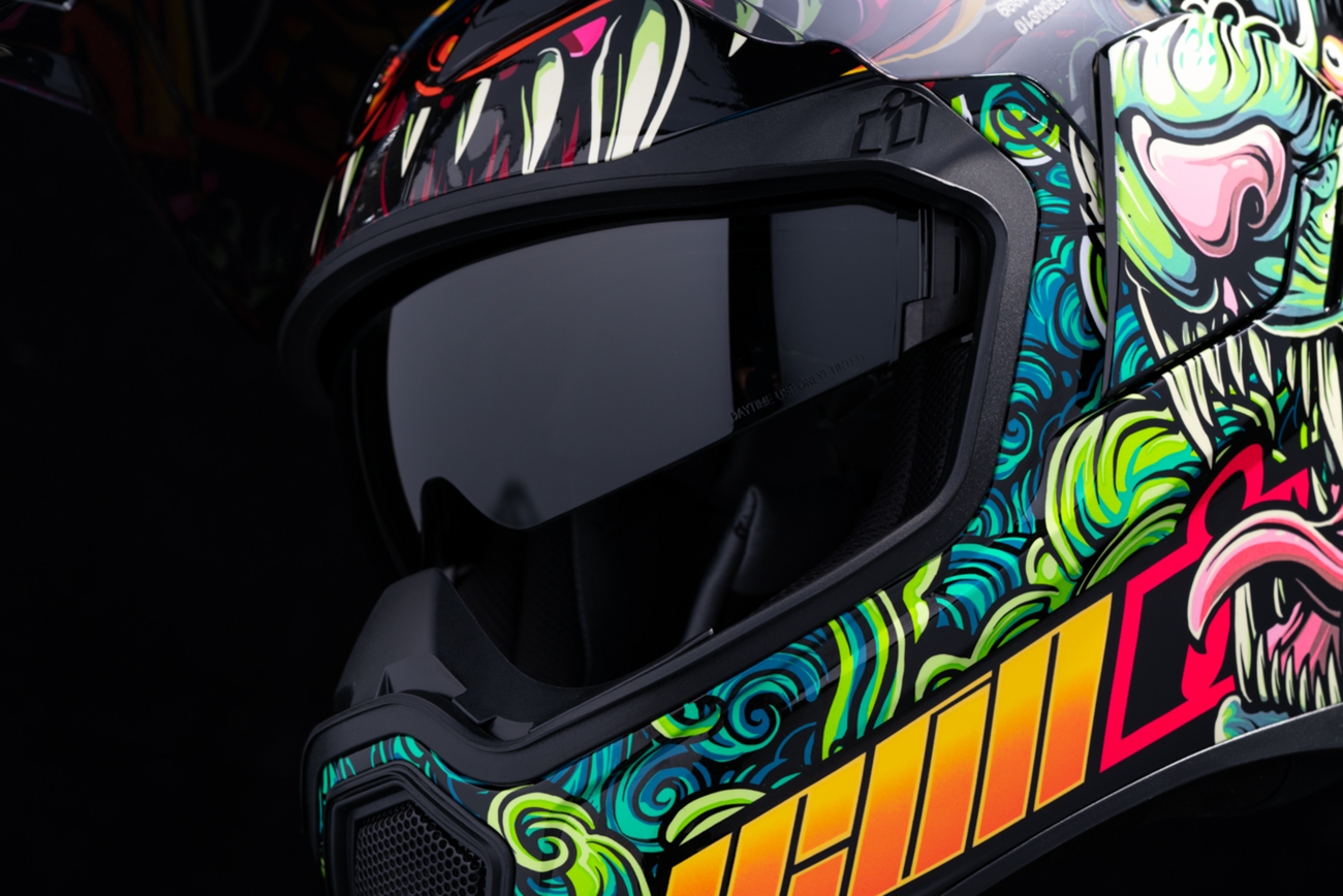 Blue ICON Airflite™ helmet in 2XL size with aerodynamic design and clear visor, featuring CSF23 branding and sleek helmet graphics