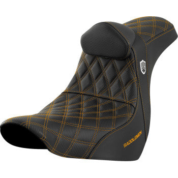 SADDLEMEN Pro Series SDC performance motorcycle seat with backrest, gold stitching, designed for Harley FL/FX models 2018-2023.