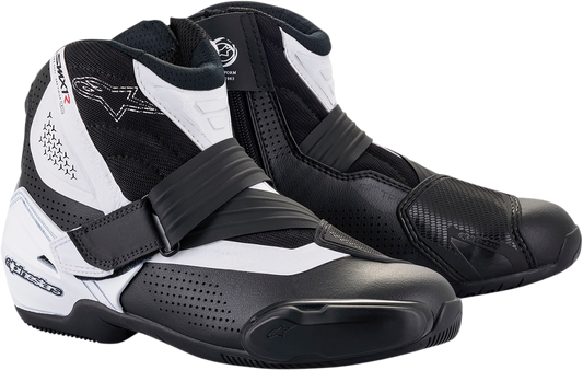 Black and white Alpinestars SMX1-R V2 motorcycle boots in US size 8 (EU 42) with protective design and sporty appearance.