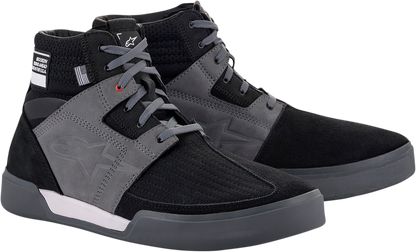Alpinestars Primer shoes in black and gray, US size 10, featuring sporty design and durable materials.