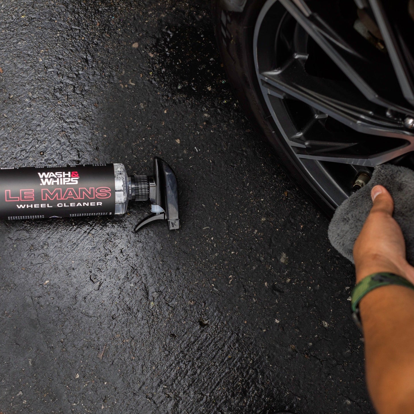 WASH&WHIPS Le Mans Wheel Cleaner - Howling Moto