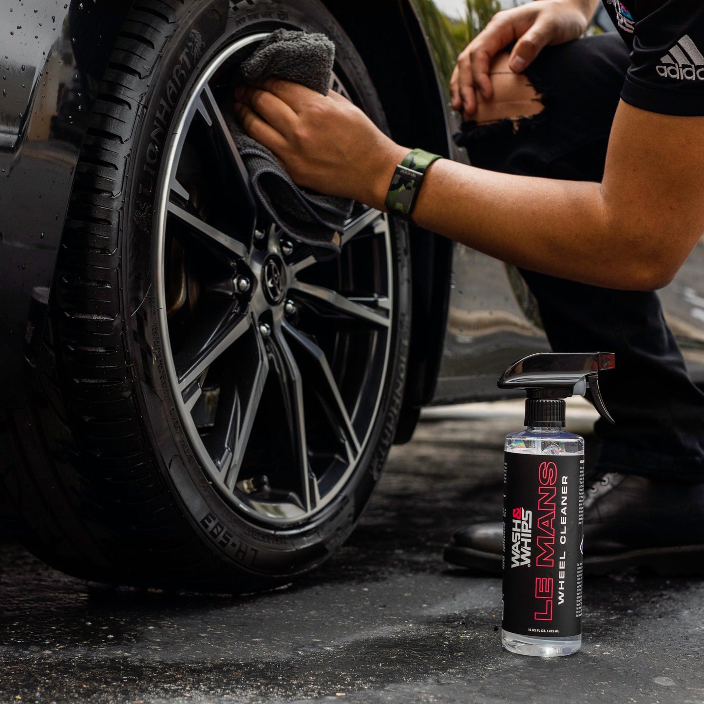 WASH&WHIPS Le Mans Wheel Cleaner - Howling Moto