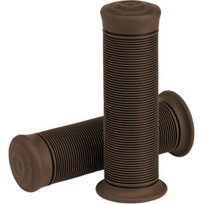 BILTWELL Kung Fu motorcycle grips in 7/8 inch size, chocolate color, designed for bikes, featuring textured rubber for grip.