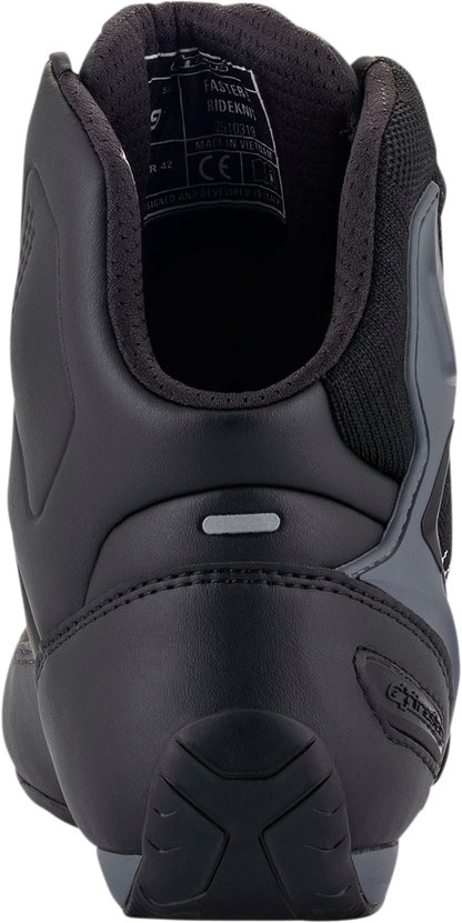 Alpinestars Faster-3 Rideknit® motorcycle shoes in black, gray, and red with US 10 size, featuring a sleek, sporty design.