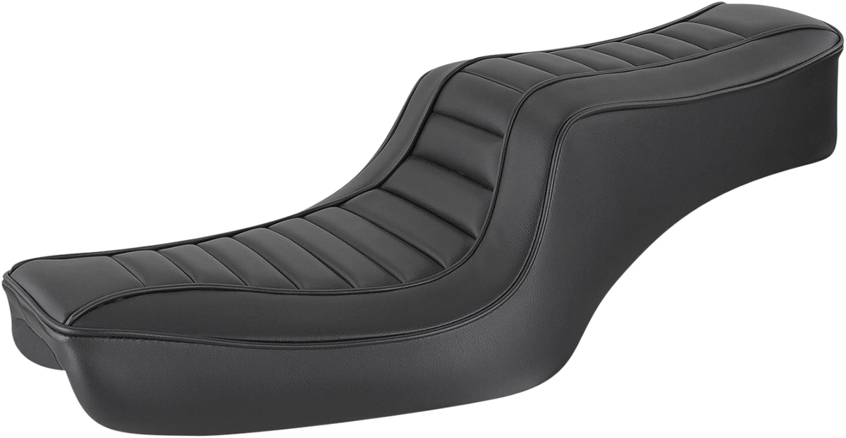 SADDLEMEN Hog Killers XL seat by Bill's Exhausts, black leather motorcycle seat with detailed stitching and ergonomic design.