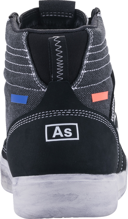 Black and white Alpinestars Ageless shoes in US size 9, featuring a sleek design and sporty style.