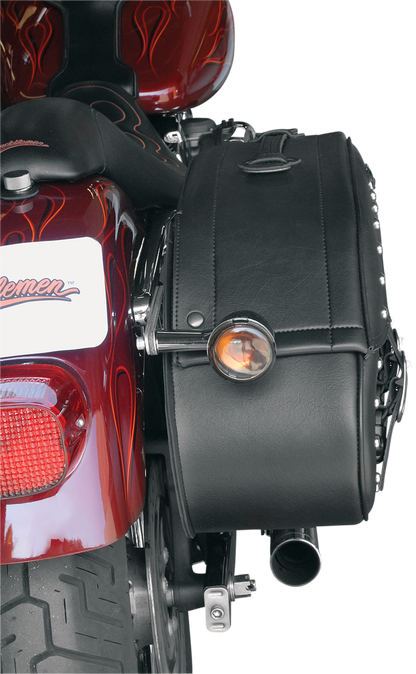 Bill's Exhausts SADDLEMEN Drifter Rigid Slant Saddlebag seat with durable leather finish and sleek design.