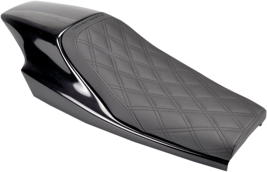 Vintage saddle seat with lattice stitching from SADDLEMEN, designed for classic motorcycle style, featuring a durable leather finish.