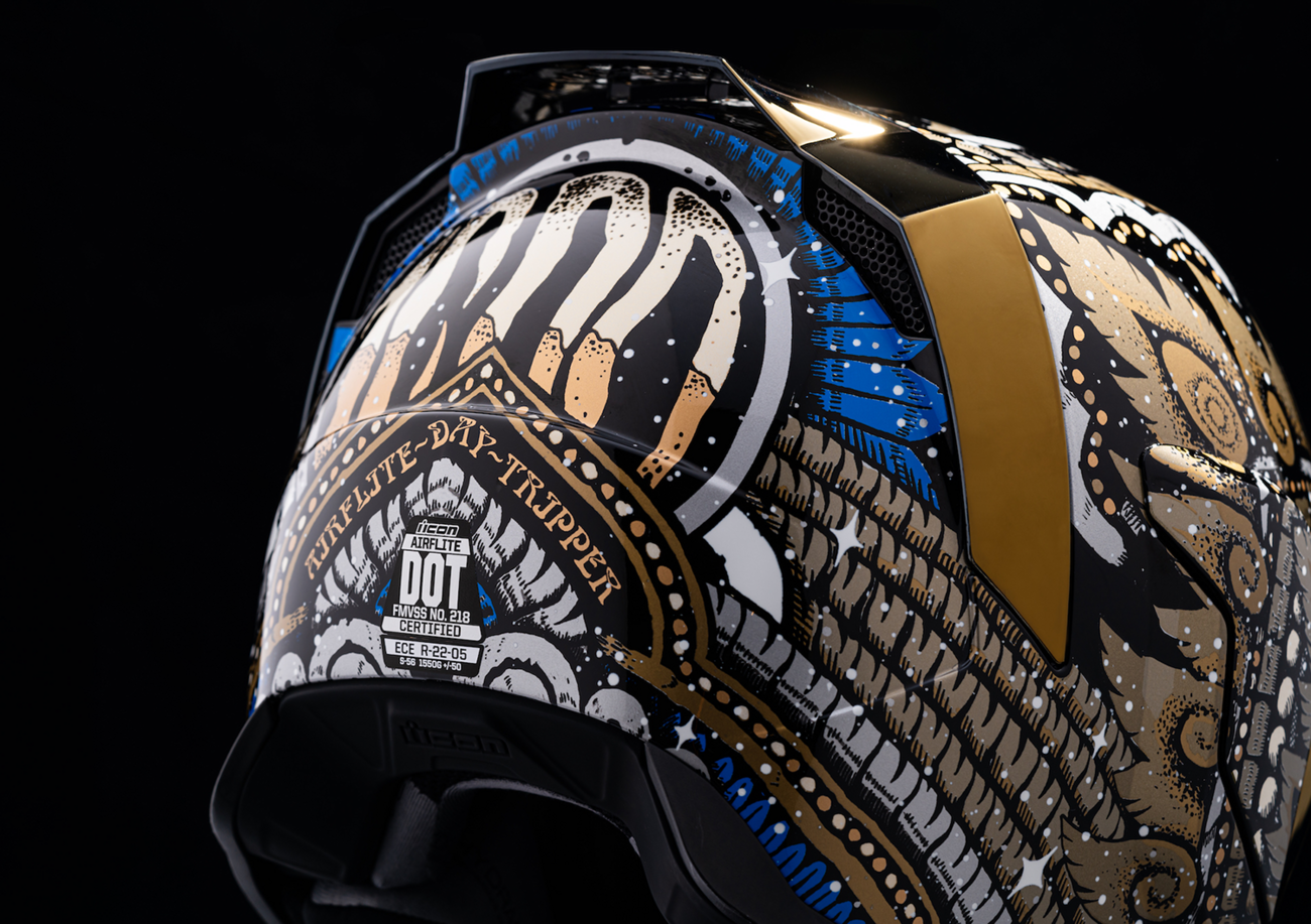 Bill's Exhausts ICON Airflite™ Helmet DayTripper Gold large motorcycle helmet with clear visor and aerodynamic design.