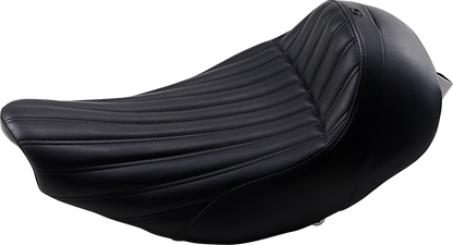 Black SADDLEMEN Knuckle Solo Seat for Indian motorcycles, featuring a sleek, contoured design for comfortable riding.