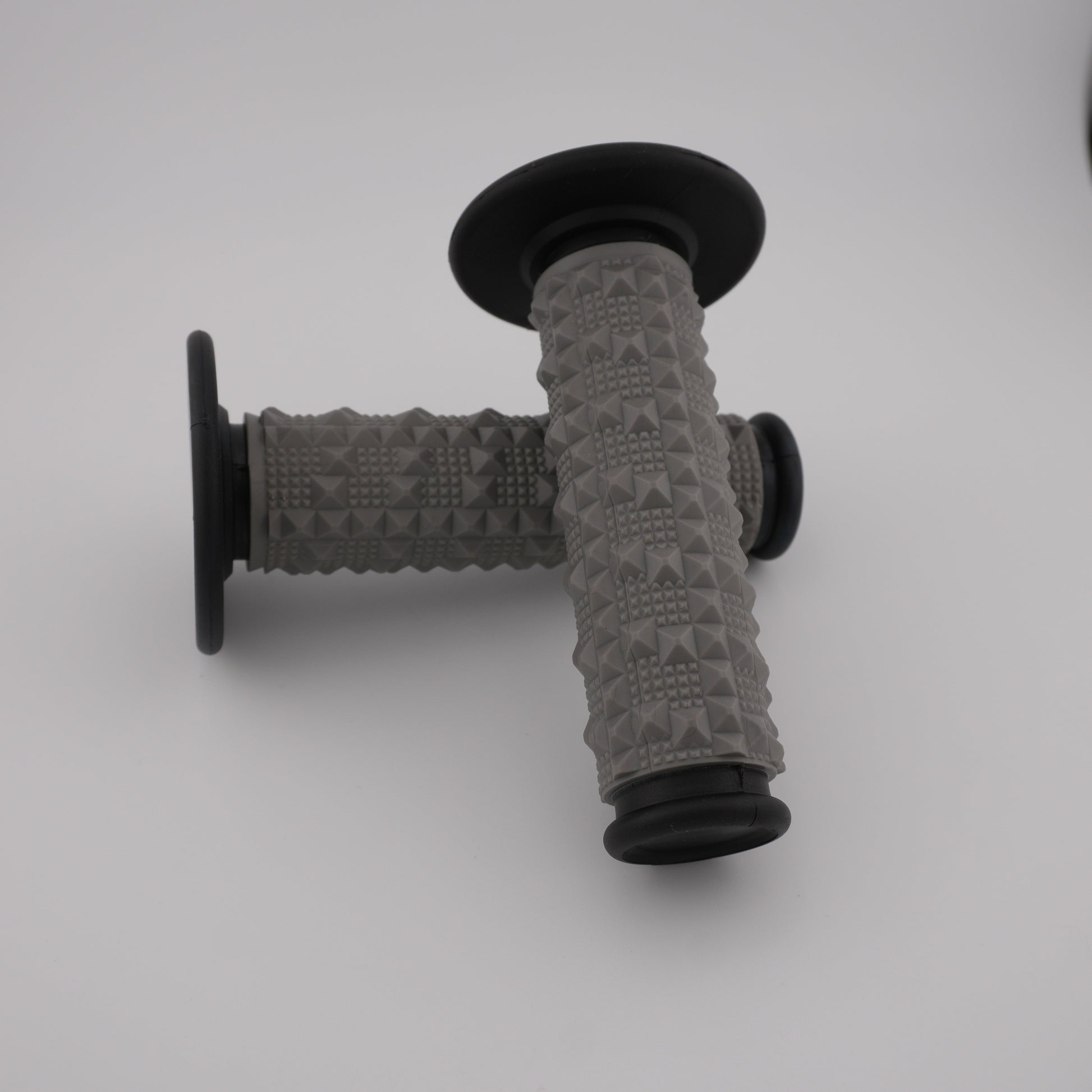 Upgraded Handlebar Grips - Howling Moto