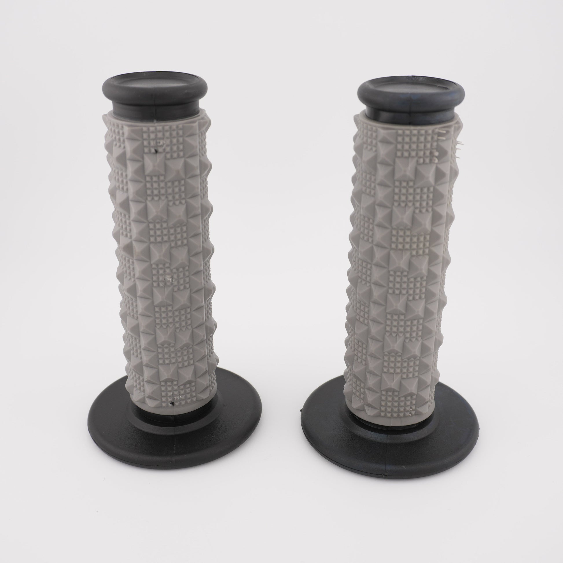 Upgraded Handlebar Grips - Howling Moto