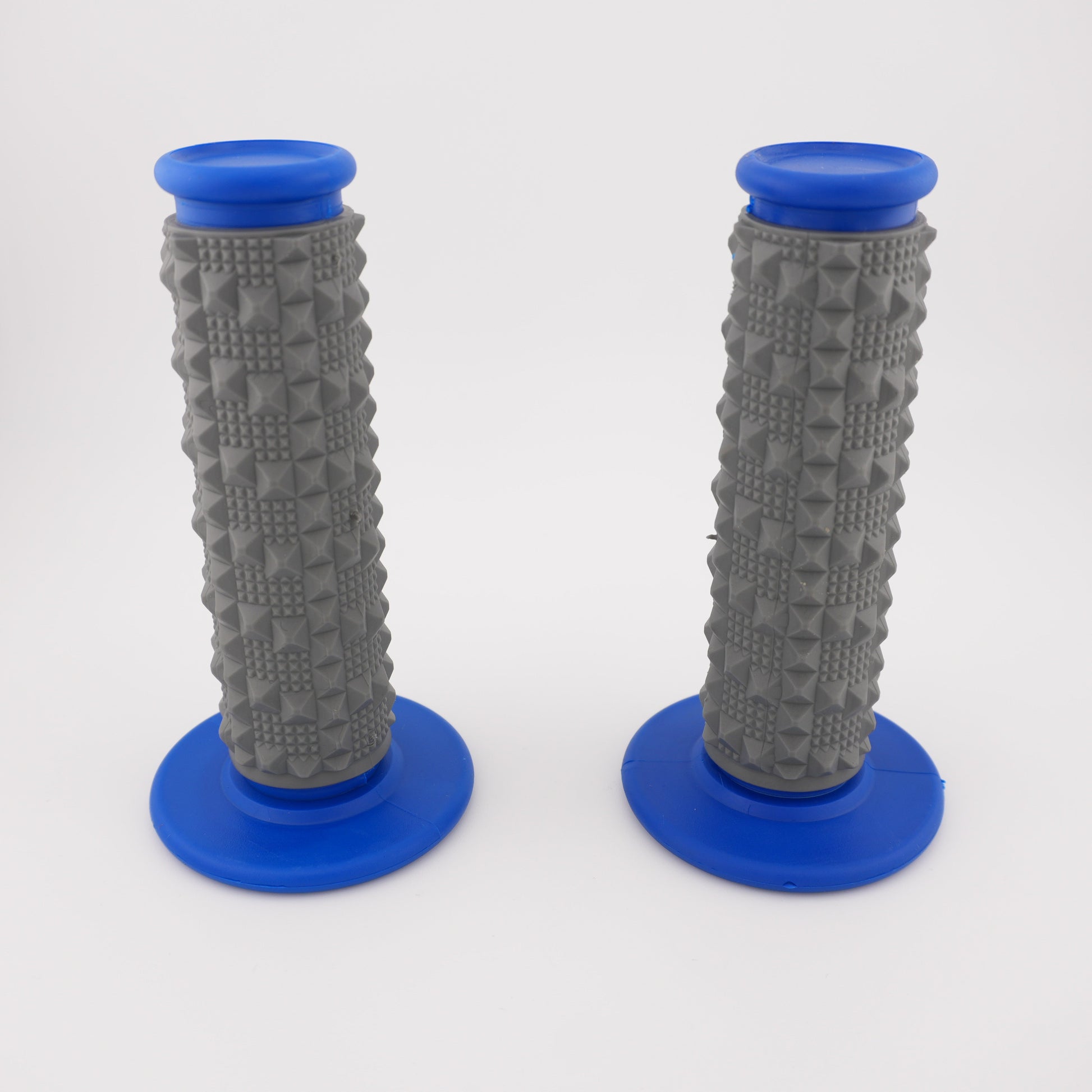 Upgraded Handlebar Grips - Howling Moto