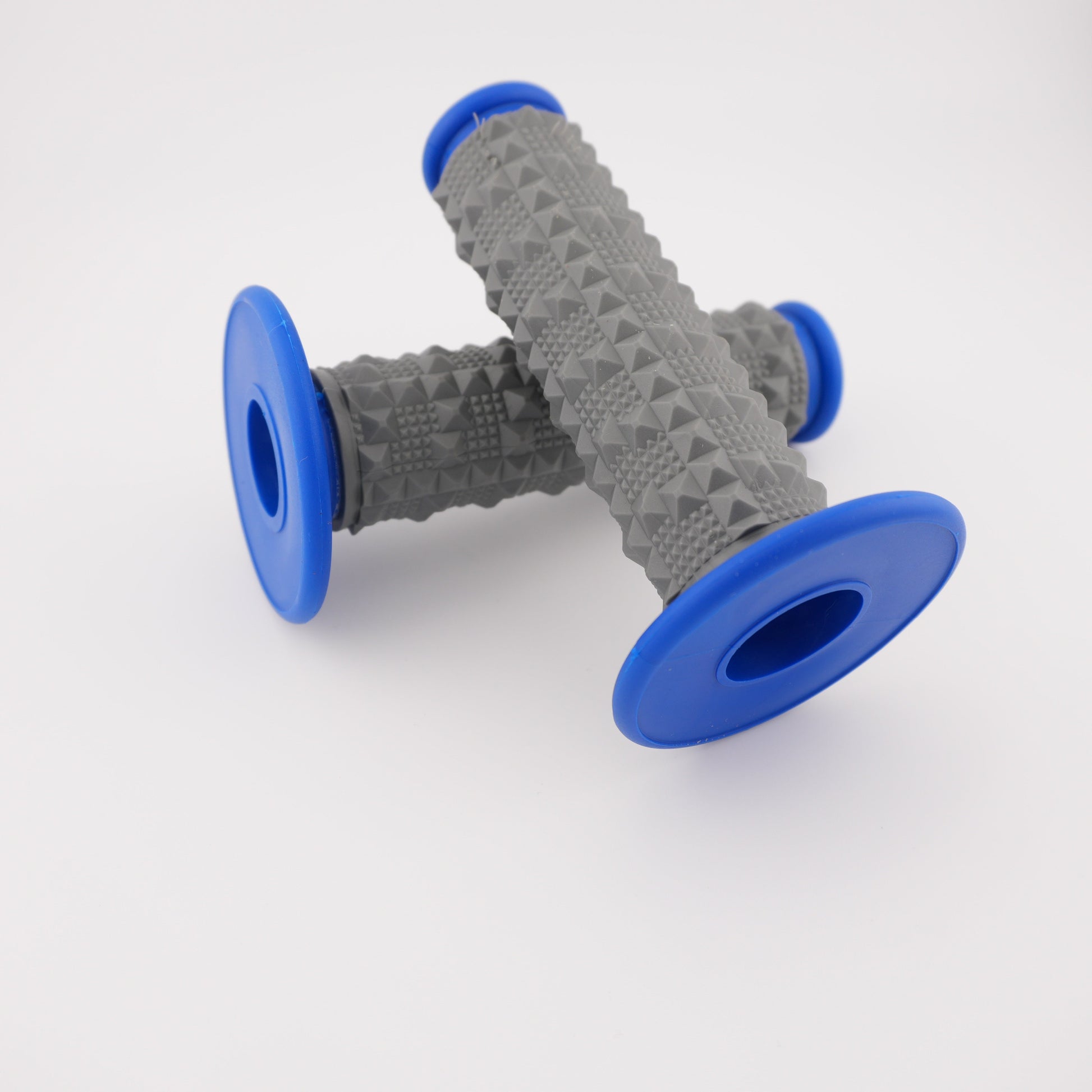 Upgraded Handlebar Grips - Howling Moto