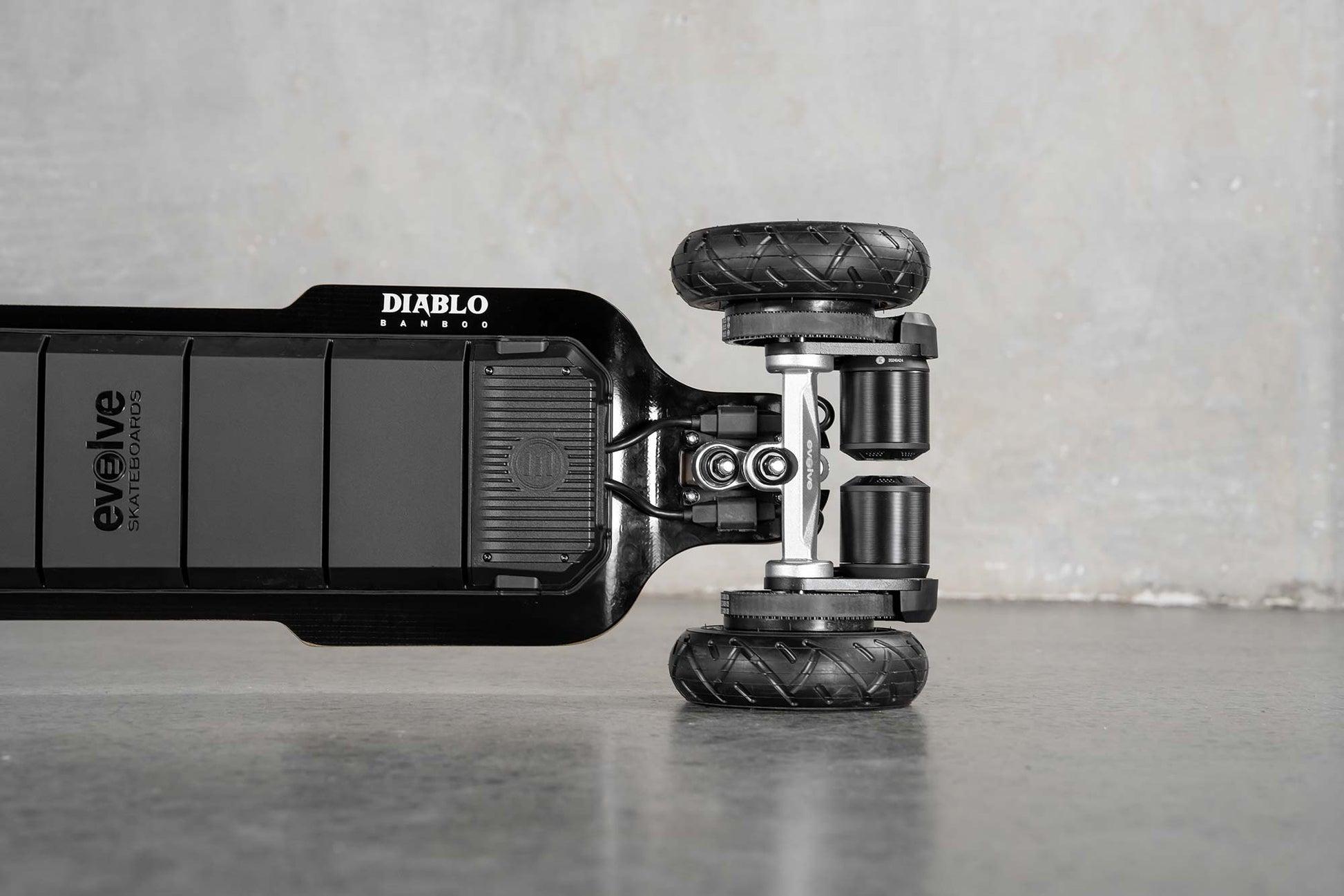Diablo Bamboo All Terrain - Howling Moto