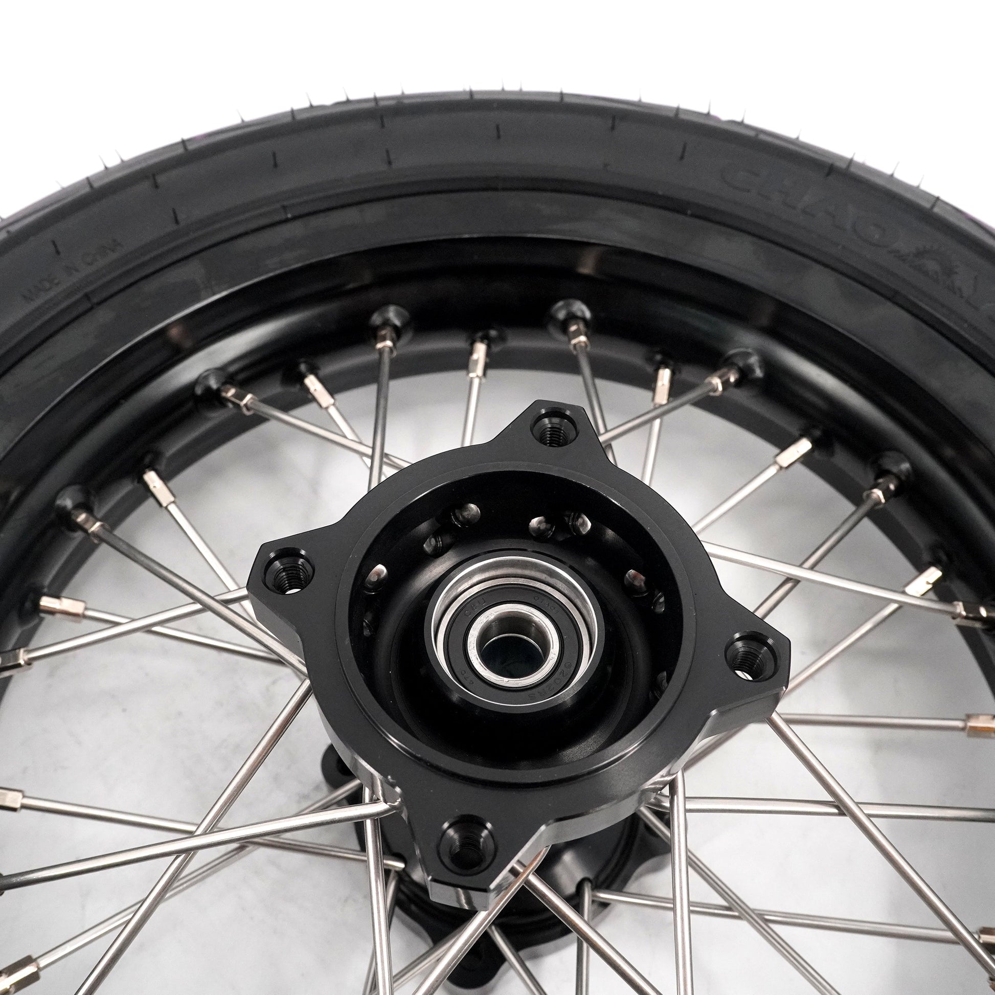 KKE 1.85*12’‘ & 2.15*12’‘ E-Bike Mini Wheels Kit with Tires Fit For Rawrr Mantis X 2024-2025 Black - Howling Moto