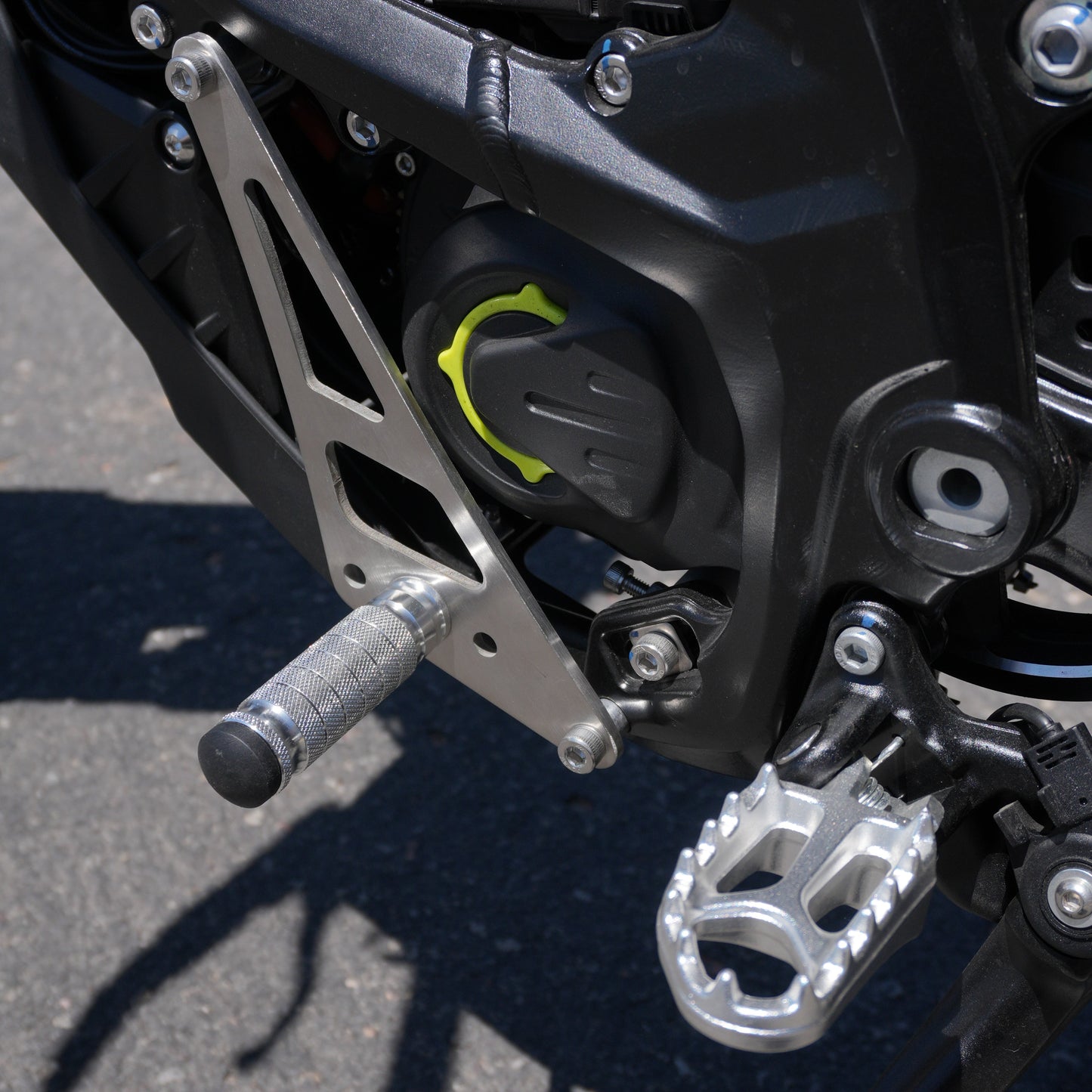 E-Moto Shift Lock Stunt Pegs for Surron Ultra Bee