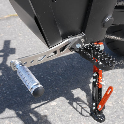 E-Moto Shift Lock Stunt Pegs for Tuttio Soleil01
