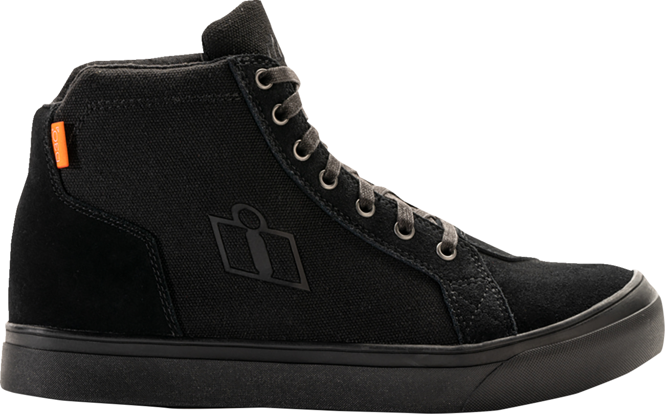 Bill's Exhausts ICON Carga CE Stealth boots in US size 11, featuring black rugged leather and sturdy sole for motorcycle riding.