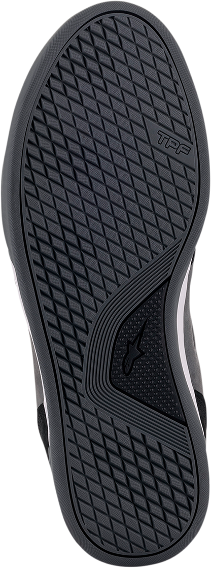 Alpinestars Primer shoes in black and gray, US size 10, featuring sporty design and durable material.