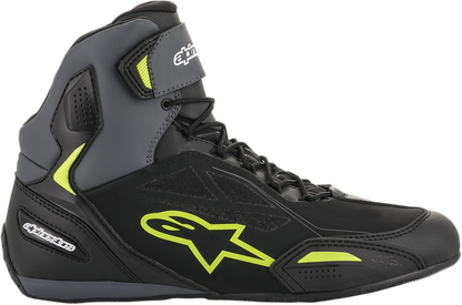 Alpinestars Faster-3 Drystar® motorcycle shoes in black, gray, and yellow with US 6.5 size, featuring protective design and durable materials.