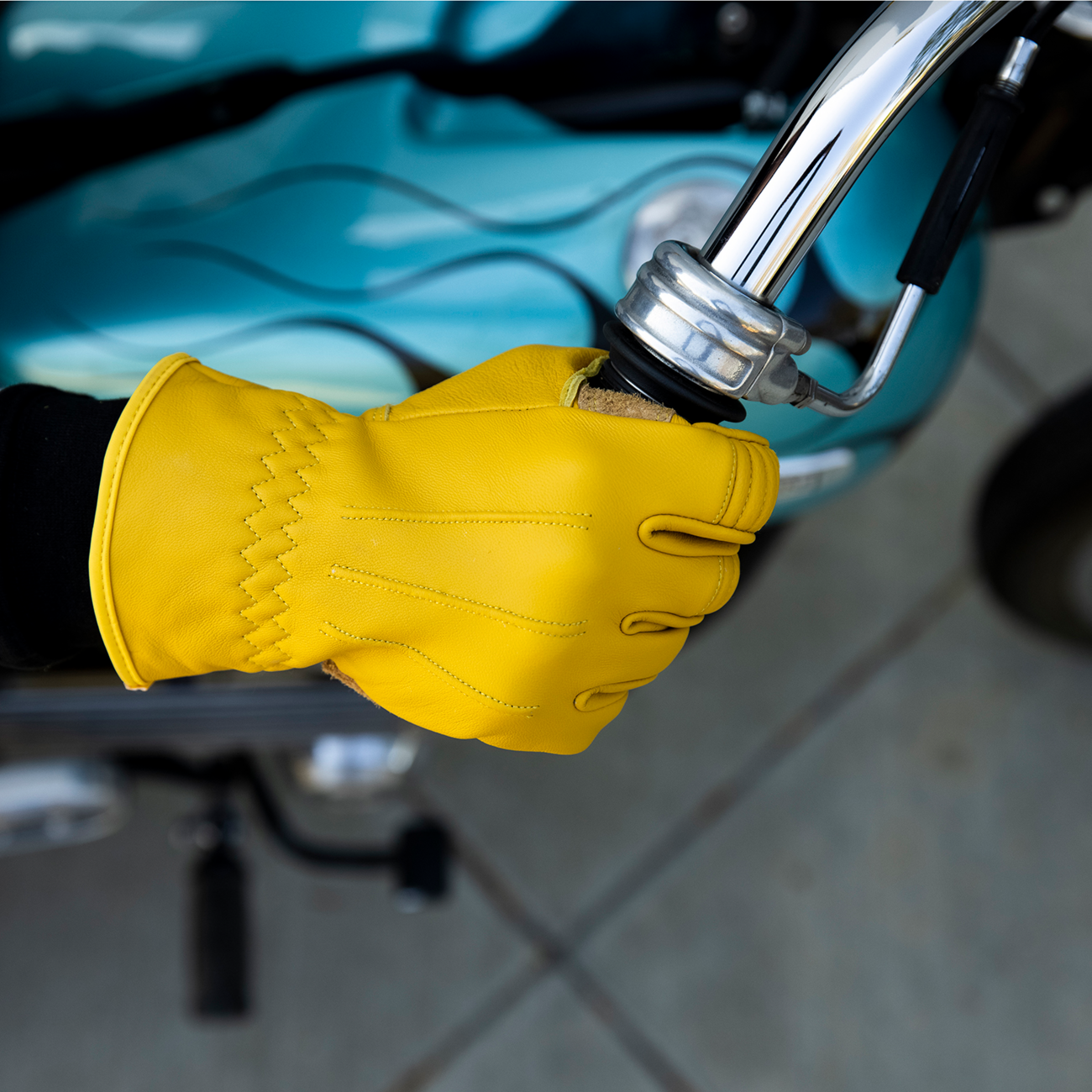 Bill's Exhausts BILTWELL Work 2.0 gloves in gold, size 2XL, showing the durable leather construction and stylish design.