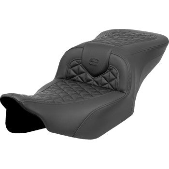 Bill's Exhausts SADDLEMEN RoadSofa™ Tri Gripper Seat for FLH/FLT '23-'24, standard reach, no backrest, shown on motorcycle