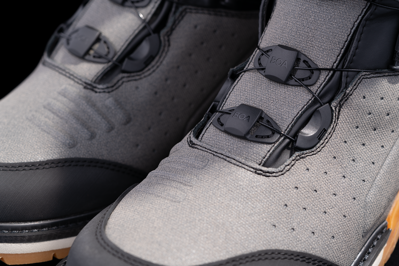 Gray ICON Alcan waterproof boots by Bill's Exhausts, size 7, with sturdy design and durable waterproof material.